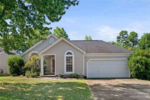 5716 Shining Oak Lane