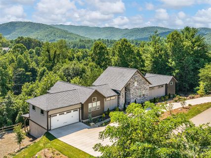 20 Governor Thomson Terrace sold home in Reems Creek Village, Weaverville, NC