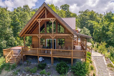 2742 Alarka Highlands Drive sold home in Alarka Highlands, Bryson City, NC
