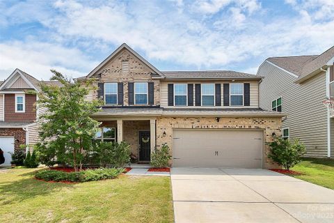 16007 Harbor Hill Drive