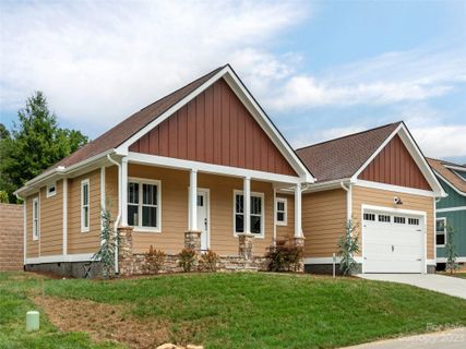 114 Olde Oak Way