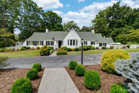 116 Colonial Drive