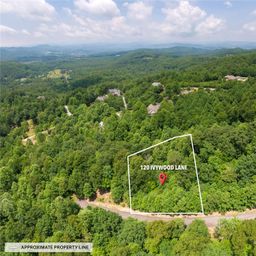 120 Ivywood Lane