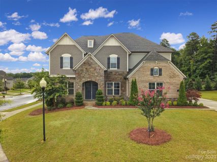 8004 Fallondale Road