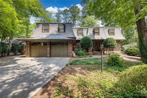 14 Wood Hollow Road