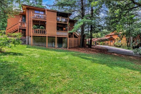531 Courtwood Lane 2