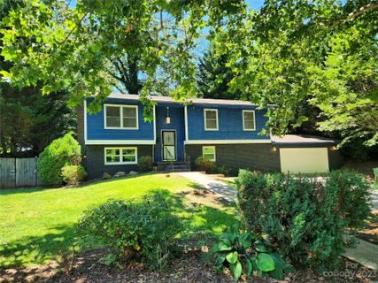 164 Bartlett Street sold home in E Riverside Urban Renewal Area, Asheville, NC