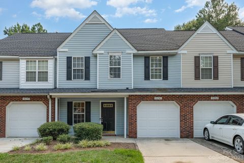 10261 University Park Lane