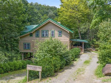 243 Black Bear Drive 16B sold home in Wolf Crossing, Mars Hill, NC