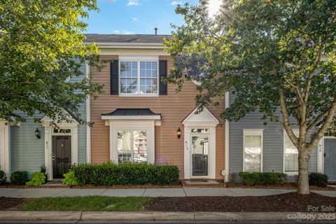 815 Cattaloochee Lane