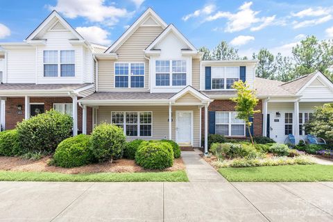 4016 Ashby Lane