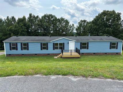 5426 Pembrooke Drive sold home in Silver Creek Estates, Granite Falls, NC