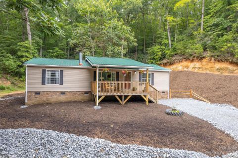 152 Joy Lane sold home in Hills of Home, Lake Lure, NC