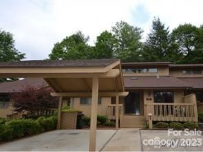 104 White Oak Drive