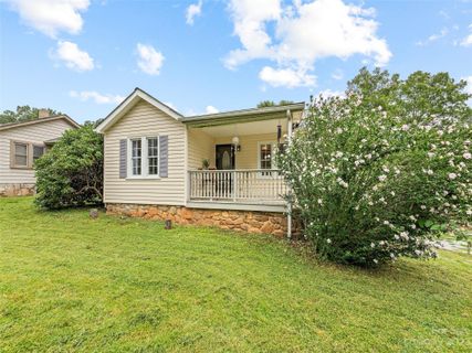 Previously sold for $288,000