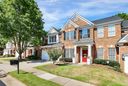 336 Robinlynn Road sold home in Matthews, SC