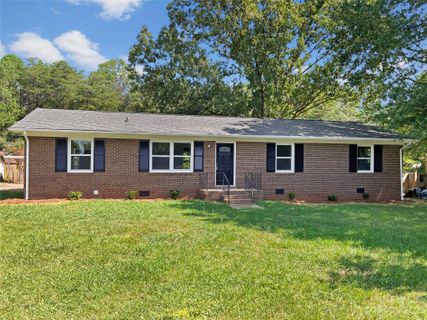 117 Greendale Drive sold home in Rollingwood, Mount Holly, NC