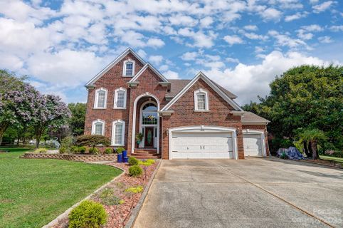 119 Greenhill Lane sold home in Morrison Cove, Mooresville, NC