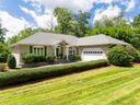 1350 Chanteloup Drive sold home in Hendersonville, SC