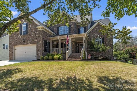 8026 Leonine Court