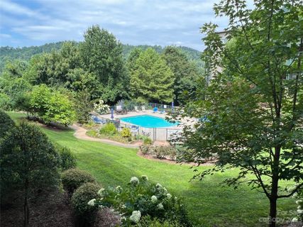9 Kenilworth Knoll 216 sold home in Beaucatcher House, Asheville, NC