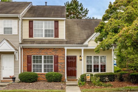 Previously sold for $285,000