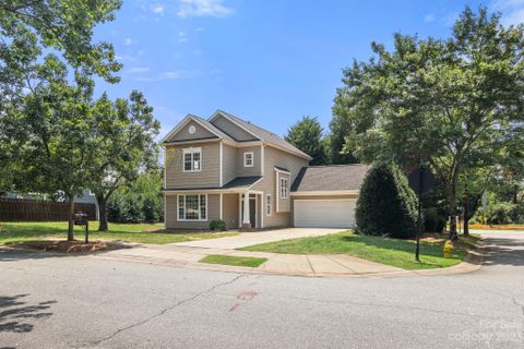 19801 Madison Village Drive sold home in Madison Village, Cornelius, NC
