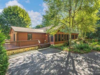 382 Cove Creek Lane