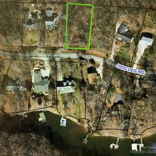 8728 Dog Leg Road sold home in Sherwood Shores, Sherrills Ford, NC