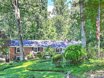 131 Brightwater Heights Drive sold home in Brightwater Heights, Hendersonville, NC