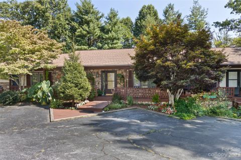 14 Rolling Ridge Way sold home in Timberlane, Etowah, NC