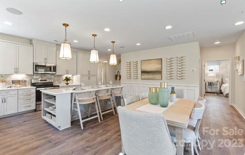 731 Sunharvest Lane