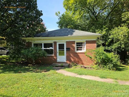 1827 Merry Oaks Road