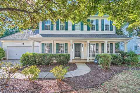 12718 Mcginnis Lane sold home in Mcginnis Village, Huntersville, NC