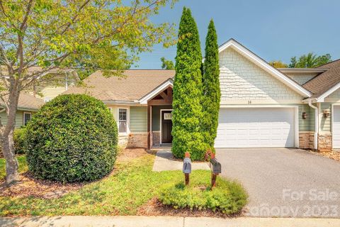 16 Kaylor Drive sold home in Ledbridge Vista, Arden, NC