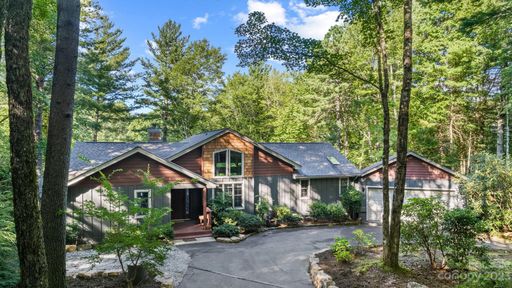 522 Toxaway Court