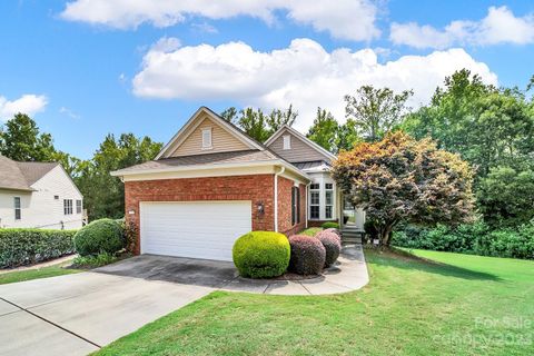 17594 Hawks View Drive