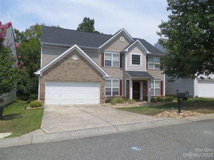 1316 Emory Lane