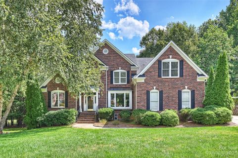 1611 Stevens Ridge Road sold home in Providence Manor, Matthews, NC