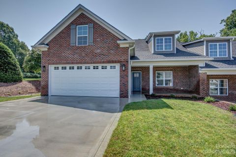 101 Abbington Lane sold home in Magnolia Plantation, Shelby, NC