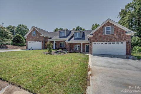 103 Abbington Lane sold home in Magnolia Plantation, Shelby, NC