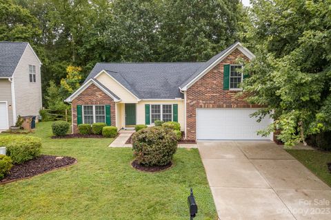 3003 Secret Garden Court
