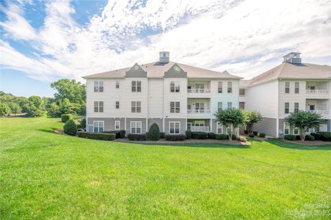 10125 Westmoreland Road 2E