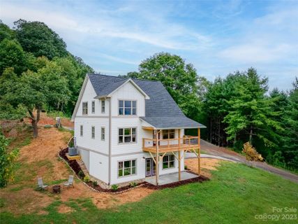 121 Aster Ridge Drive sold home in Aster Ridge, Waynesville, NC