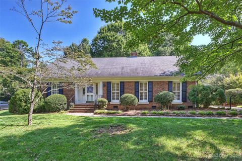5943 Brace Road