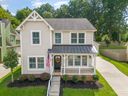 8236 Dumphries Drive sold home in Huntersville, SC