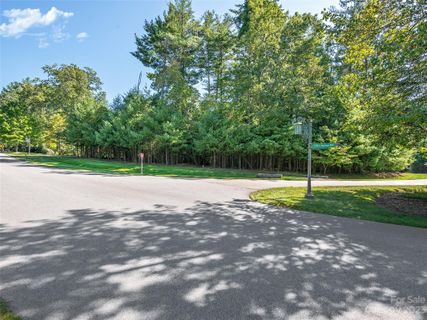 180 Valley Springs Road