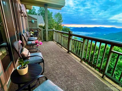 81 Stoney Falls Loop C/2