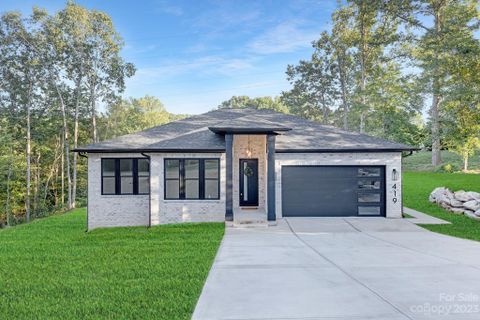 419 Chateau Drive sold home in South Fork, Gastonia, NC