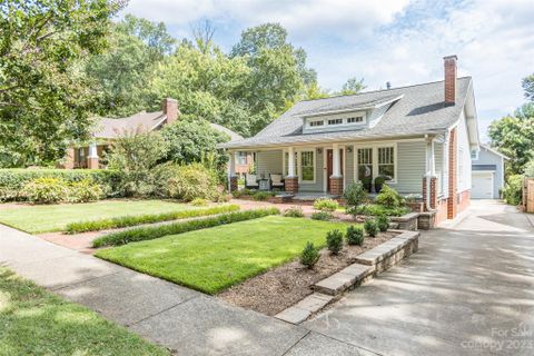 1408 Nassau Boulevard